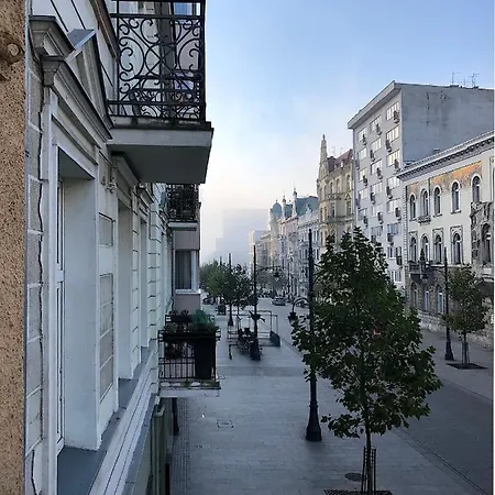 Off Side Story Apartment *