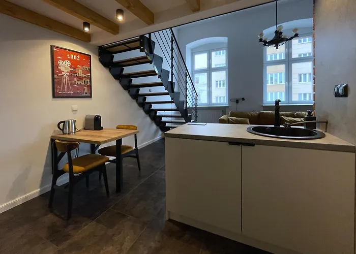 Off Side Story Apartman