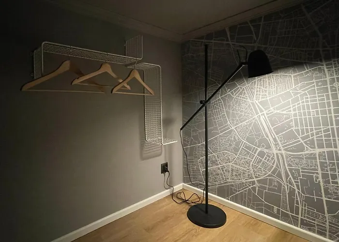 Off Side Story Lejlighed *